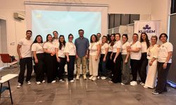 Kırklareli'nde sağlık personeline kurumsal iletişim eğitimi yapıldı