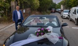 Sakarya'da zihinsel ve bedensel engelli Merve'nin gelinlik giyme hayali gerçek oldu