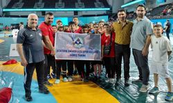 Atatürk Üniversitesi spor kulübünden güreşte Türkiye şampiyonluğu gururu