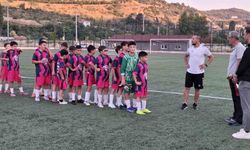Bilecik U12 Gençler Ligi'nin şampiyonu 4 Eylülspor oldu