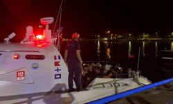 Çanakkale'de göçmen kaçakçılığı operasyonu: 2 göçmen kaçakçısı ve 36 kaçak göçmen yakalandı