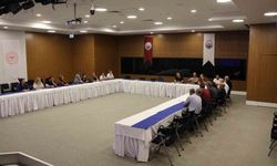 Fethi Sekin Şehir Hastanesi'nde çalışan memnuniyeti ele alındı
