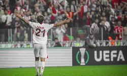 Samsunspor'da yaprak dökümü sürüyor: Holse'ye veda edildi