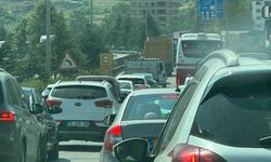 Şehir Hastanesi kavşak çalışması trafiği kilitledi: Kilometrelerce araç kuyruğu