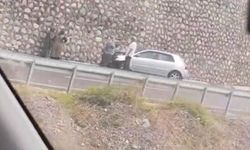 Zonguldak'ta bariyere çarpan otomobildeki yolcu yaralandı