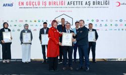 Erenler Belediyesi "En güçlü iş birliği,afette aş birliği" projesine paydaş oldu