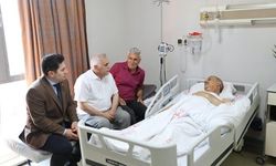 Vekil İnci'den, SEAH'ta Tedavi Gören Lütfi Bayraktar'a Geçmiş Olsun Ziyareti