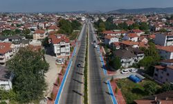 Sakarya’nın merkezine kesintisiz ulaşım artık mümkün: Alparslan Türkeş Caddesi aydınlatması ve peyzajıyla tamamlandı