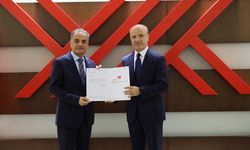 SAÜ Rektörü Al mazbatasını aldı