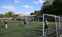 Edirne'de Gazimihal Futbol Takımı turnuvada şampiyon oldu