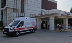 Sakarya'da havuzda boğulma tehlikesi geçiren 4 yaşındaki çocuk hastaneye kaldırıldı