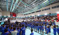 Arnavutköy'de 10 bin genç yaz spor okullarında buluştu