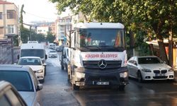Ataşehir'de temizlik, bakım ve ilaçlama çalışmaları aralıksız sürüyor