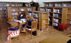 Aydın İl Halk Kütüphanesi'nde yeni rezervasyon sistemi hizmete girdi