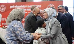 Bakan Göktaş, Mardin'de şehit aileleri ve gazilerle vefa buluşmasında bir araya geldi