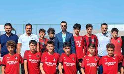 Başkan Özgür İreç İlhan genç sporcularla buluştu