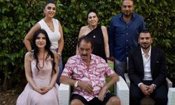 İbrahim Tatlıses'in evinde mutlu gün: Manevi kızına isteme töreninde beşi bir yerde taktı