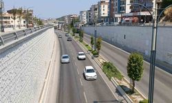 İzmir'de temmuz ayında trafiğe 12 bin 138 yeni araç katıldı