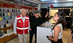 Kepez'in dört bir yanında 'Temizlik Kirletmemektir' kampanyası