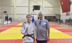 Kütahya Belediyespor'un başarılı judocusu gümüş madalya kazandı