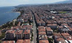 Marmara Depremi'ni yaşayan gönüllüler şimdi vatandaşları bilinçlendiriyor