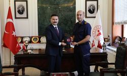 Sahil Güvenlik Batı Marmara Grup Komutanı Borucu'dan Kaymakam Acar'a ziyaret
