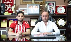 Sivasspor'da 4 imza birden