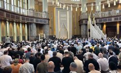Taksim Camii'nde 30 Ağustos Zafer Bayramı dolayısıyla mevlit okutuldu