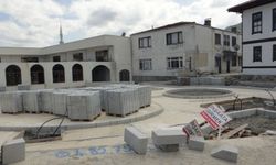 Taraklı’da tarihi dokuya uyumlu yenileme çalışmaları sürüyor