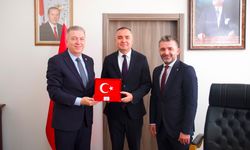 AK Parti heyetinden Adapazarı Kaymakamı Musa Sarı'ya ziyaret