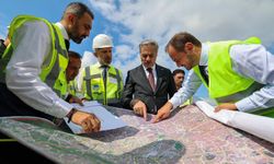 Yenikent-Yazlık hattında trafik rahatlıyor: Başkan Alemdar çalışmaları yerinde inceledi