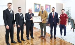 Karatecilerden sağlıklı ziyaret
