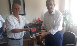 Edebiyat ve gazetecilik dostlukları bir başkadır..