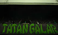 Tatangalar'dan 'Simsiyah' çağrısı