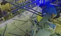 Veresiye tartışması iddiası: Kamyonuyla tekel bayisine böyle daldı!