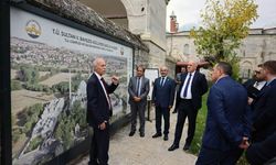 Kosova Başbakan Yardımcısı Damka Sağlık Müzesi'ni ziyaret etti