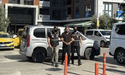 Tır dorsesinin altına gizlenerek yurt dışına kaçmaya çalışırken yakalanan Arif Kocabıyık adliyeye sevk edildi