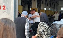 Bolu'da pazarda 'yol verme' kavgası