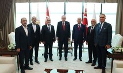 Cumhurbaşkanı Erdoğan, HÜDA PAR Genel Başkanı Yapıcıoğlu'nu kabul etti