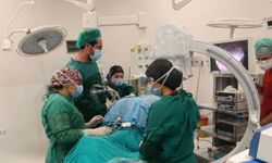 Dinar Devlet Hastanesinde bir ilk gerçekleştirildi
