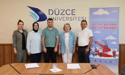 Düzce Üniversitesi'nde öğrencilik süreçleri tüm yönleriyle ele alındı