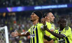 Fenerbahçe'nin Şampiyonlar Ligi'ndeki ilk golü Archie Brown'dan