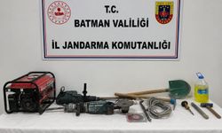 Jandarmadan kaçak kazı operasyonu: 4 şüpheli suçüstü yakalandı