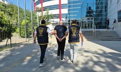 Sevgilisi darp edip daha sonra 1 kişiyi bıçaklayan şahıs gözaltına alındı