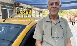 Taksici, kalp krizi şüphesiyle fenalaşan yolcusunu polis eşliğinde hastaneye yetiştirdi
