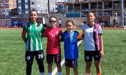 Minikler komşuda toplandı