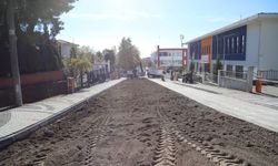 Hendek'in önemli güzergahlarında asfalt hazırlığı başladı