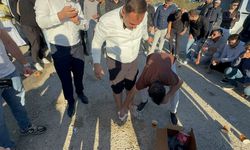 Damadın ayaklarını tuzla yıkayıp yolda yürüttüler