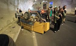 Tünelde patpat devrildi: 2 yaralı