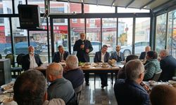 Edirne'de çalışan ve emekli din görevlileri kahvaltıda buluştu